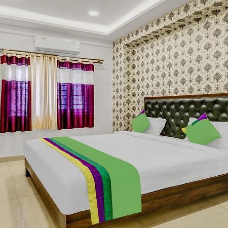 Treebo Three Drops Hotel บังกาลอร์ ภายนอก รูปภาพ