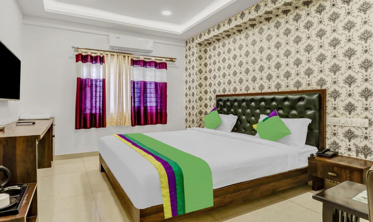 Treebo Three Drops Hotel บังกาลอร์ ภายนอก รูปภาพ