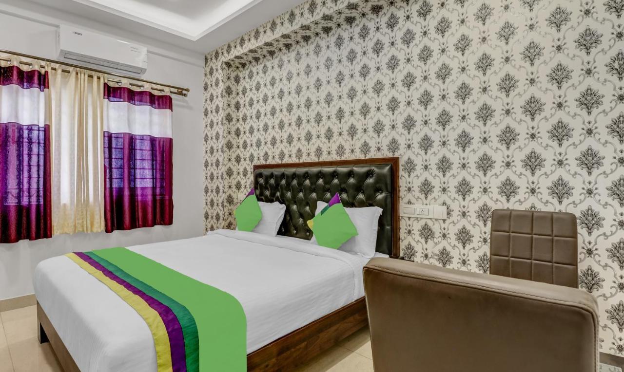 Treebo Three Drops Hotel บังกาลอร์ ภายนอก รูปภาพ